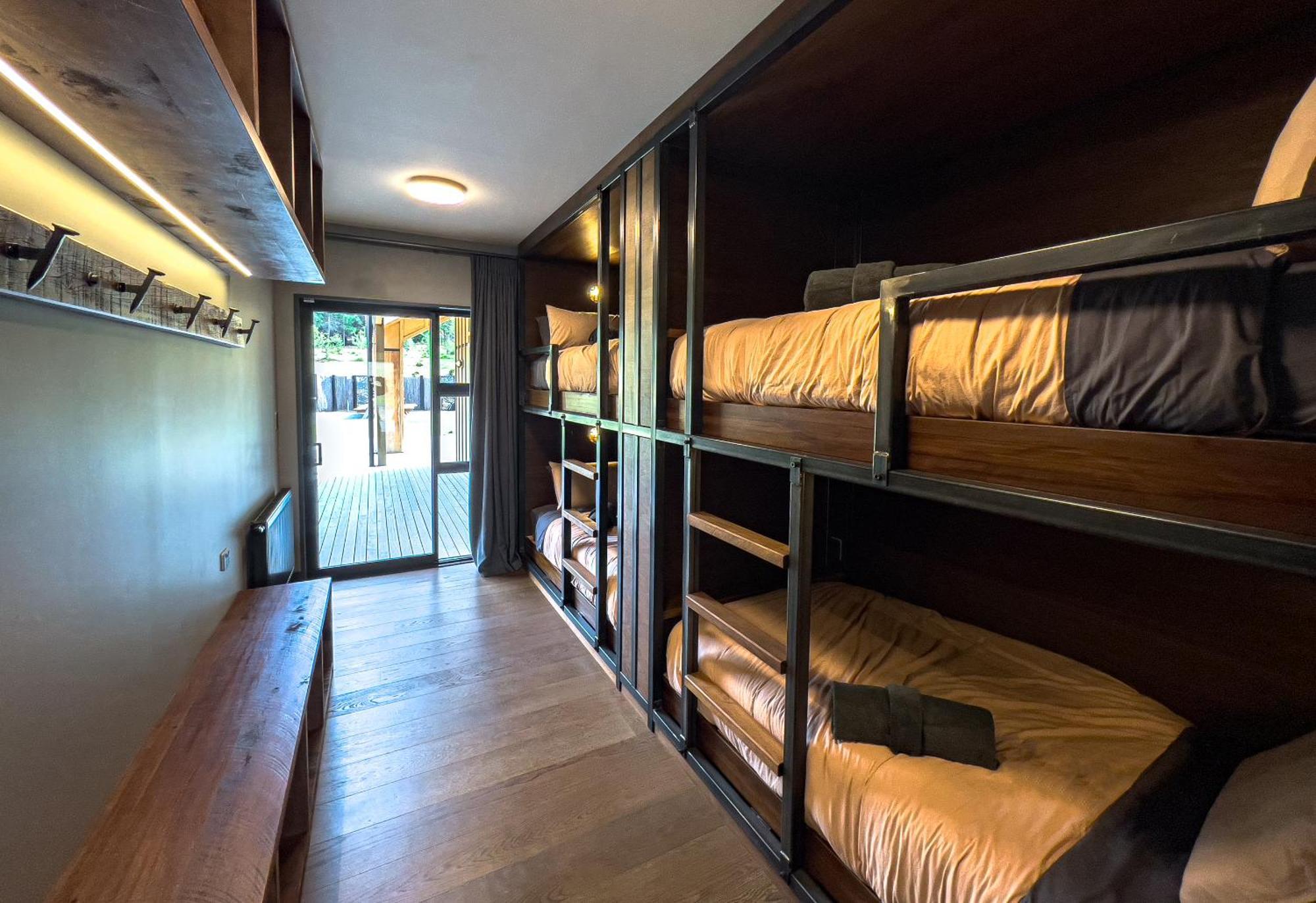 Mt White Station Apartment Cass Екстериор снимка